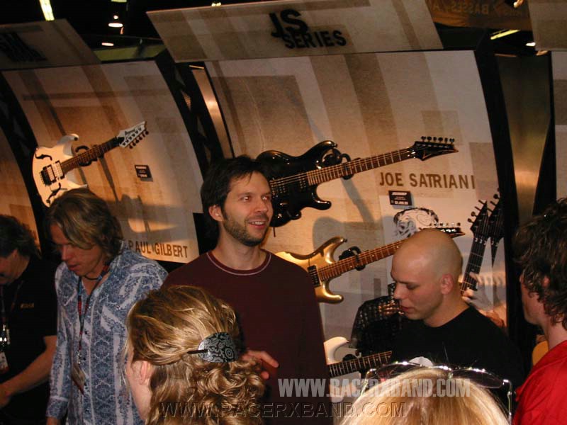 19. Andy Timmons - Paul Gilbert and some guy nobody wanted his autograph.jpg